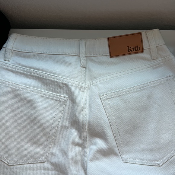 KITH women’s mid rise button fly jeans - Picture 8 of 8